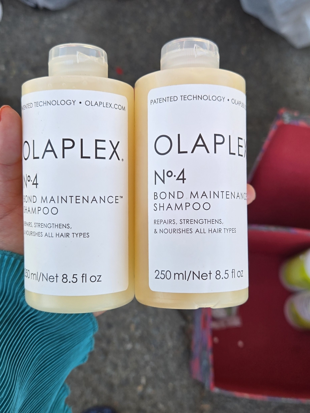 OLAPLEX No.4 Bond Maintenance Shampoo - Cream White Bottle
